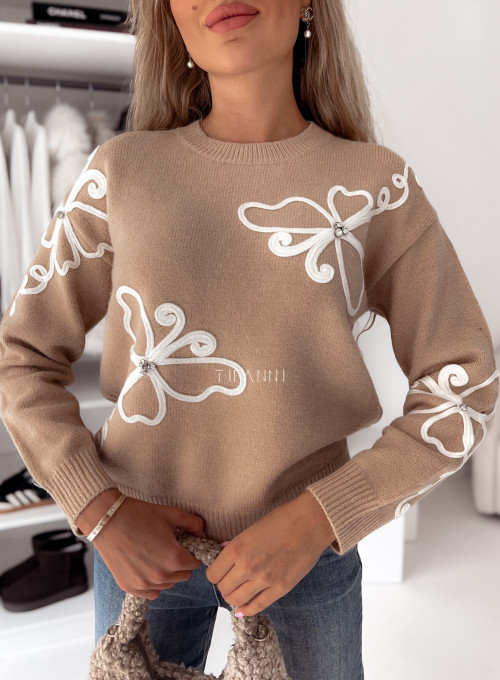 Sweter butterfly z haftowaną aplikacją Karmelowy 1