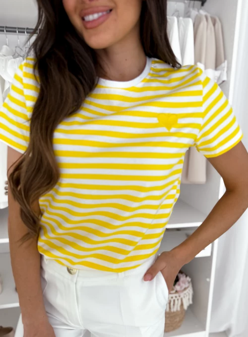 T-shirt w cytrynowe paski i wyszytym sercem Rio 1