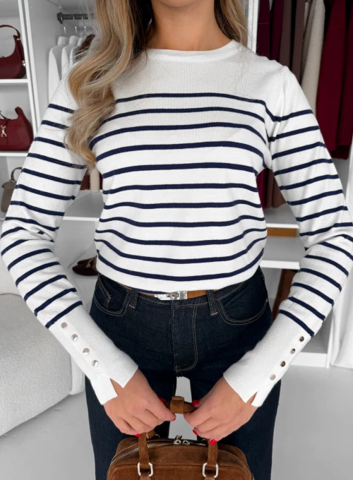 Bluzka swetrowa biała w granatowe paski Juliet 1