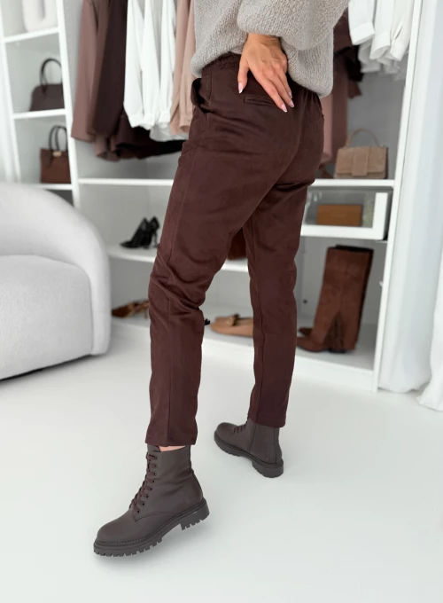 Spodnie zamszowe Bonni czekoladowe 4