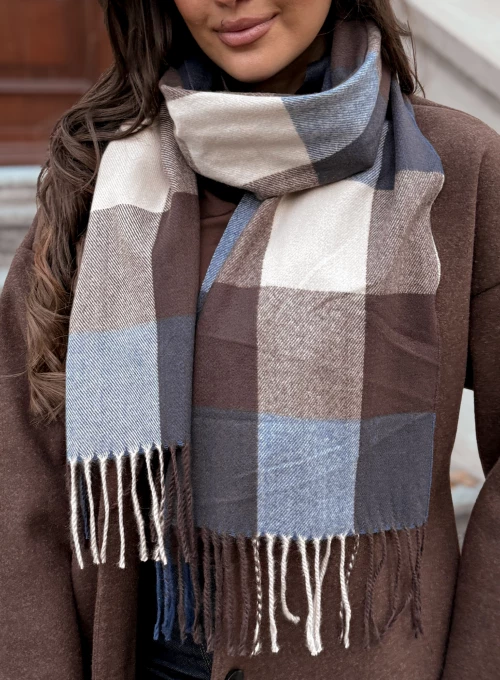 Szal Vence w niebiesko czekoladową kratę 1