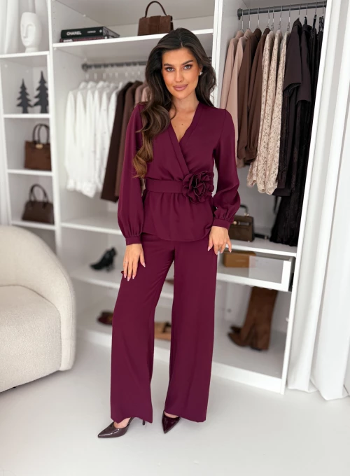 Komplet bluzka baskinka ze spodniami bordo Fiore 3