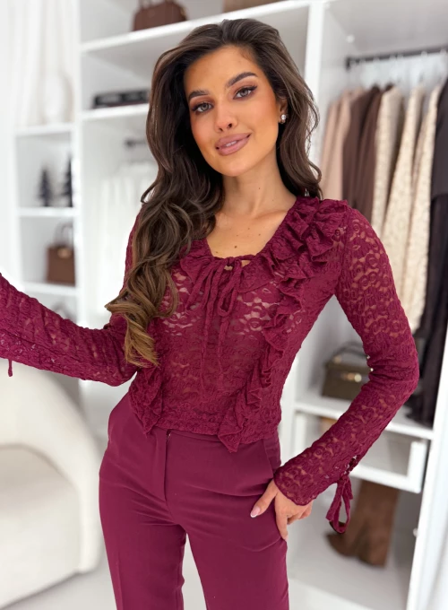 Bluzka koronkowa z ozdobnym dekoltem bordowa Dalia 3