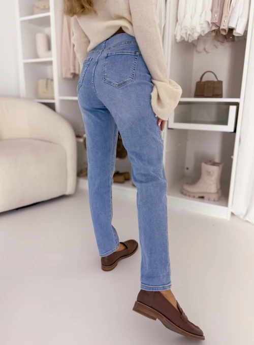 Spodnie Mom Fit blue jeans z ozdobnym paskiem Clara 3