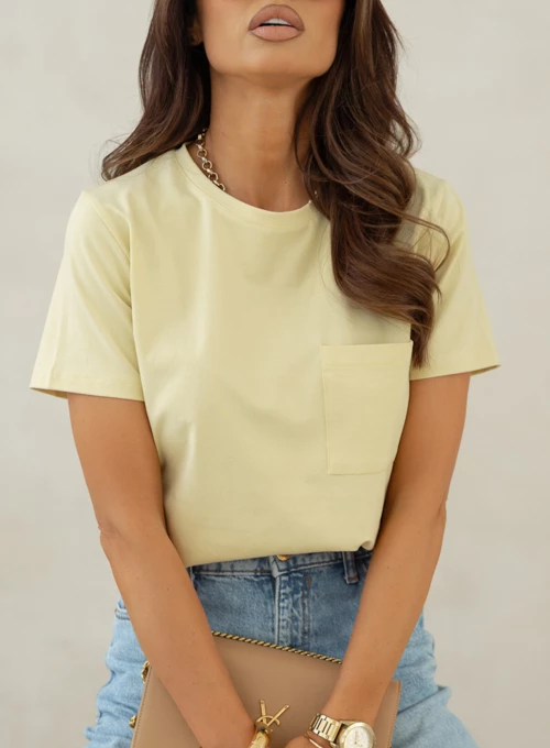 Klasyczny T-shirt bawełniany z kieszonką bananowy Salem 1