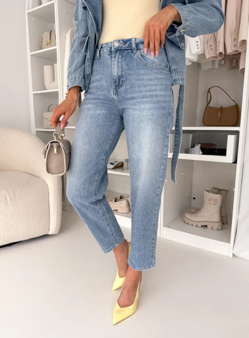 Casualowe spodnie jeansowe z niebieskiego denimu Nora