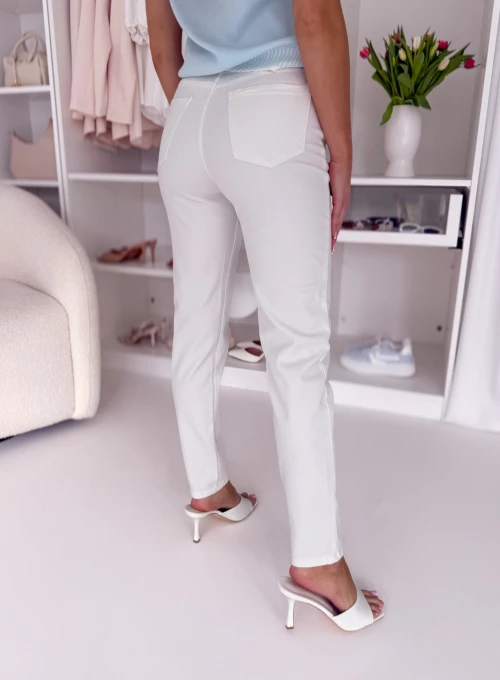 Dopasowane spodnie jeansowe kokosowe Camille 4