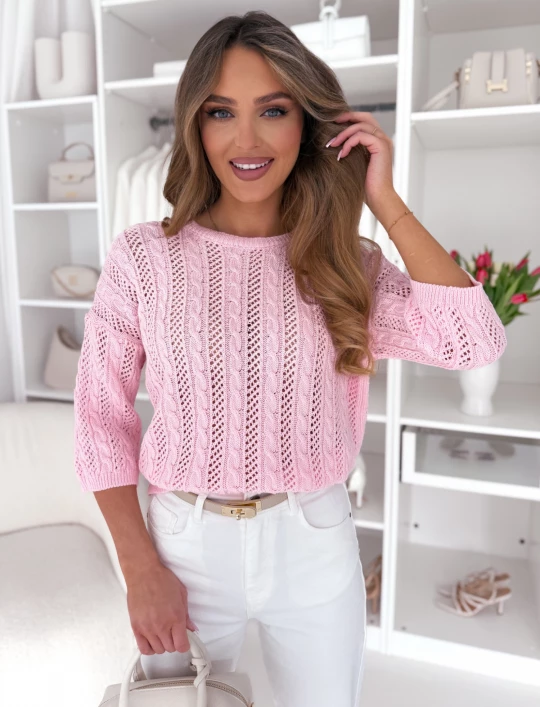 Sweterek w ażurowe wzorki soft pink Finezza